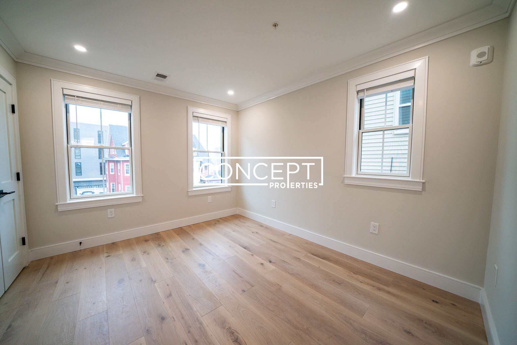 9 Everett St, Allston