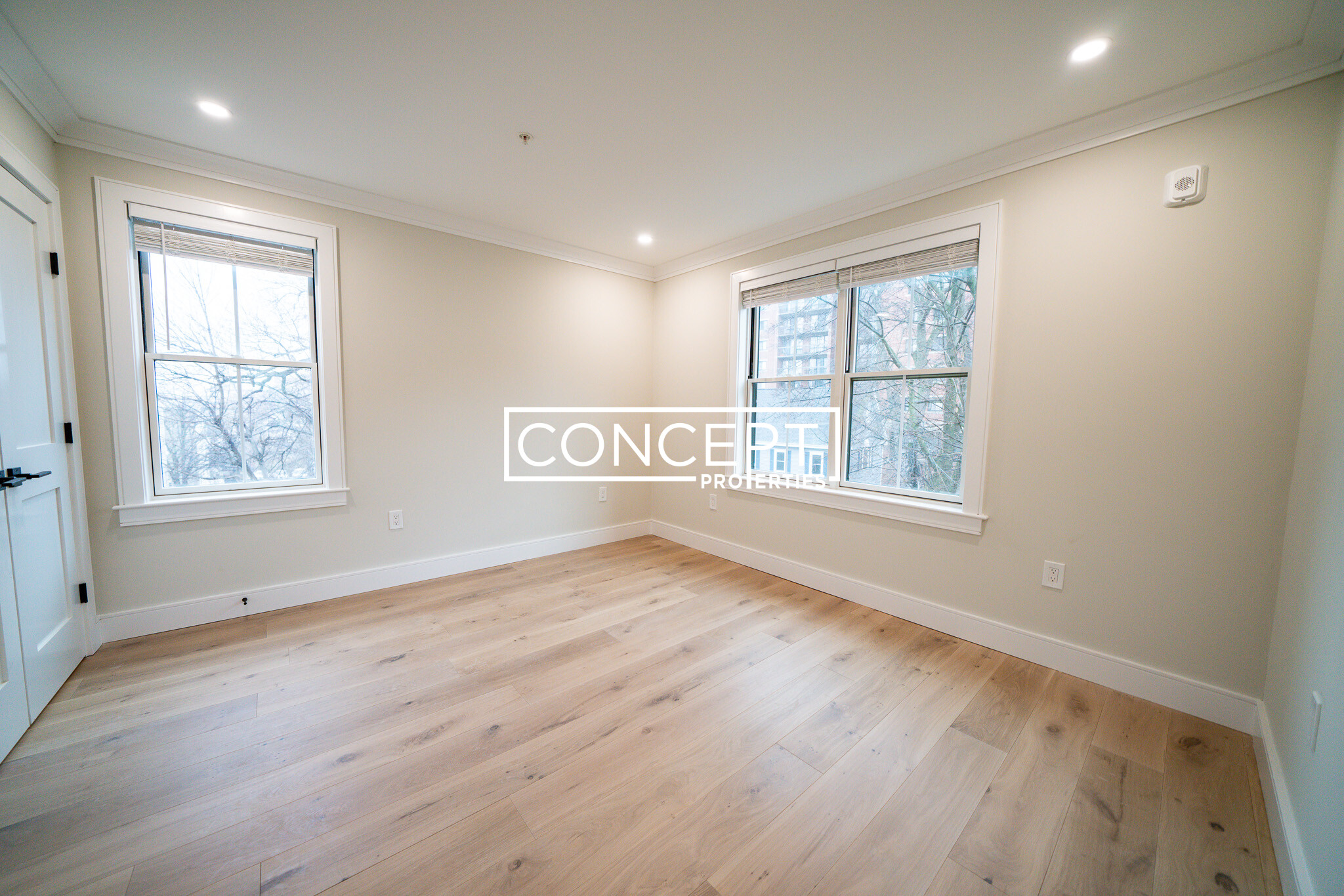 9 Everett St, Allston