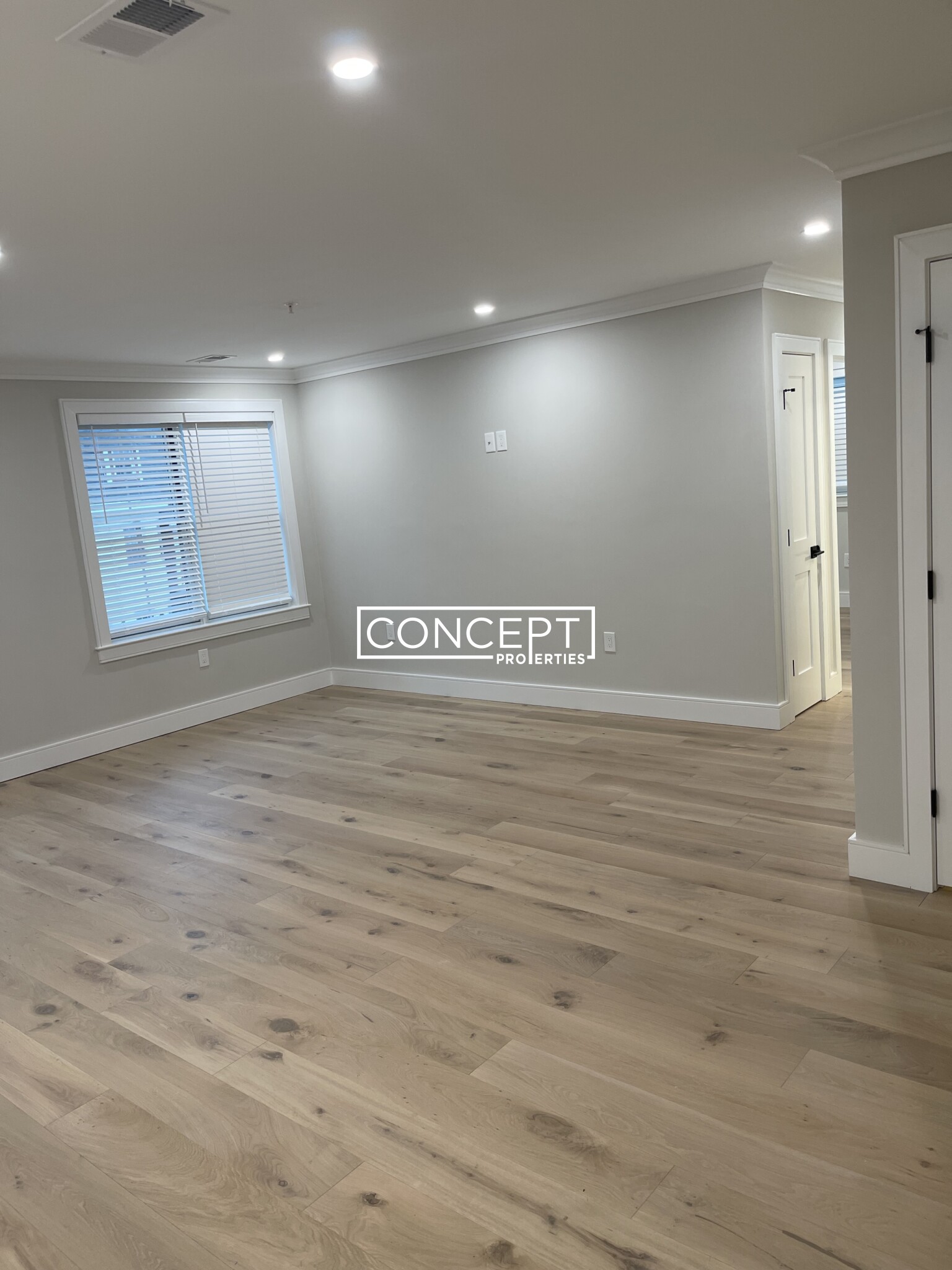 9 Everett St, Allston