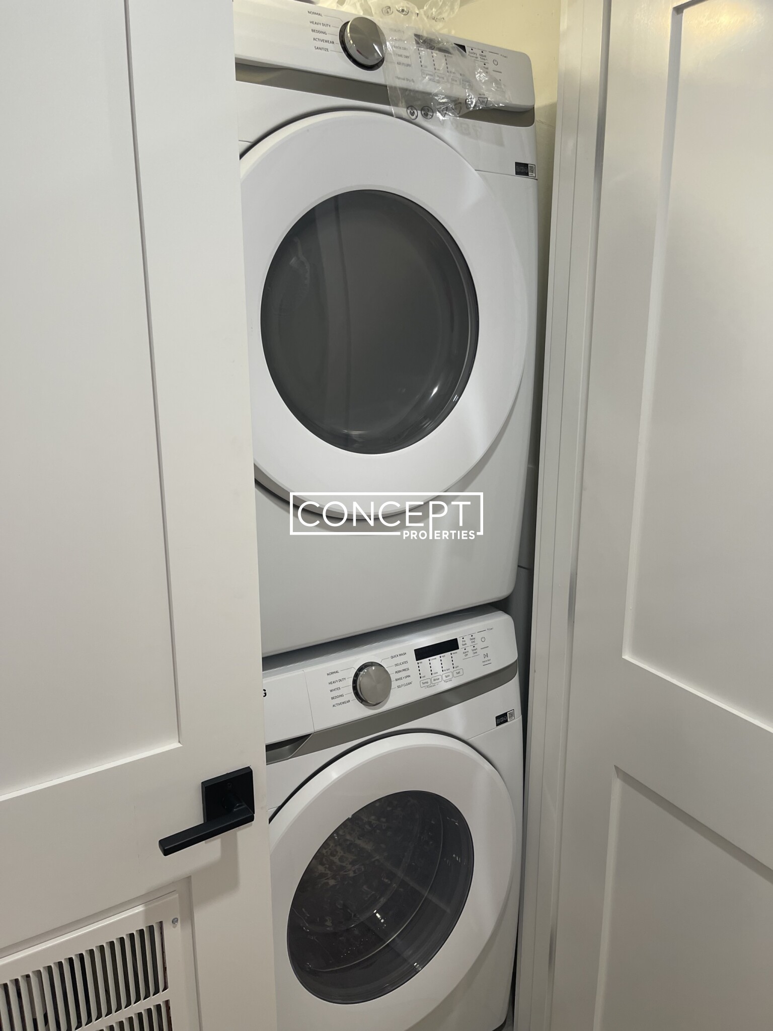 9 Everett St, Allston