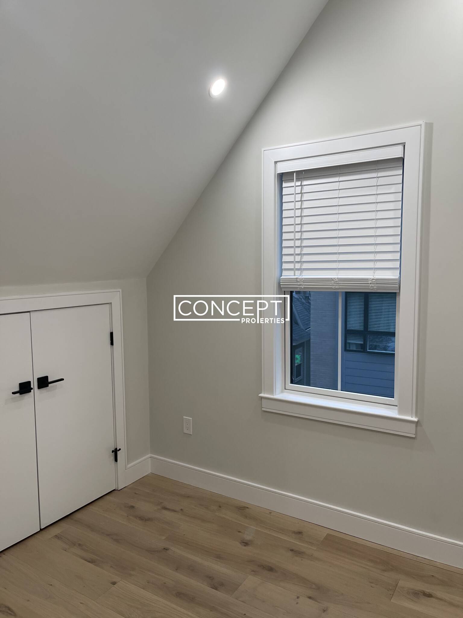 9 Everett St, Allston