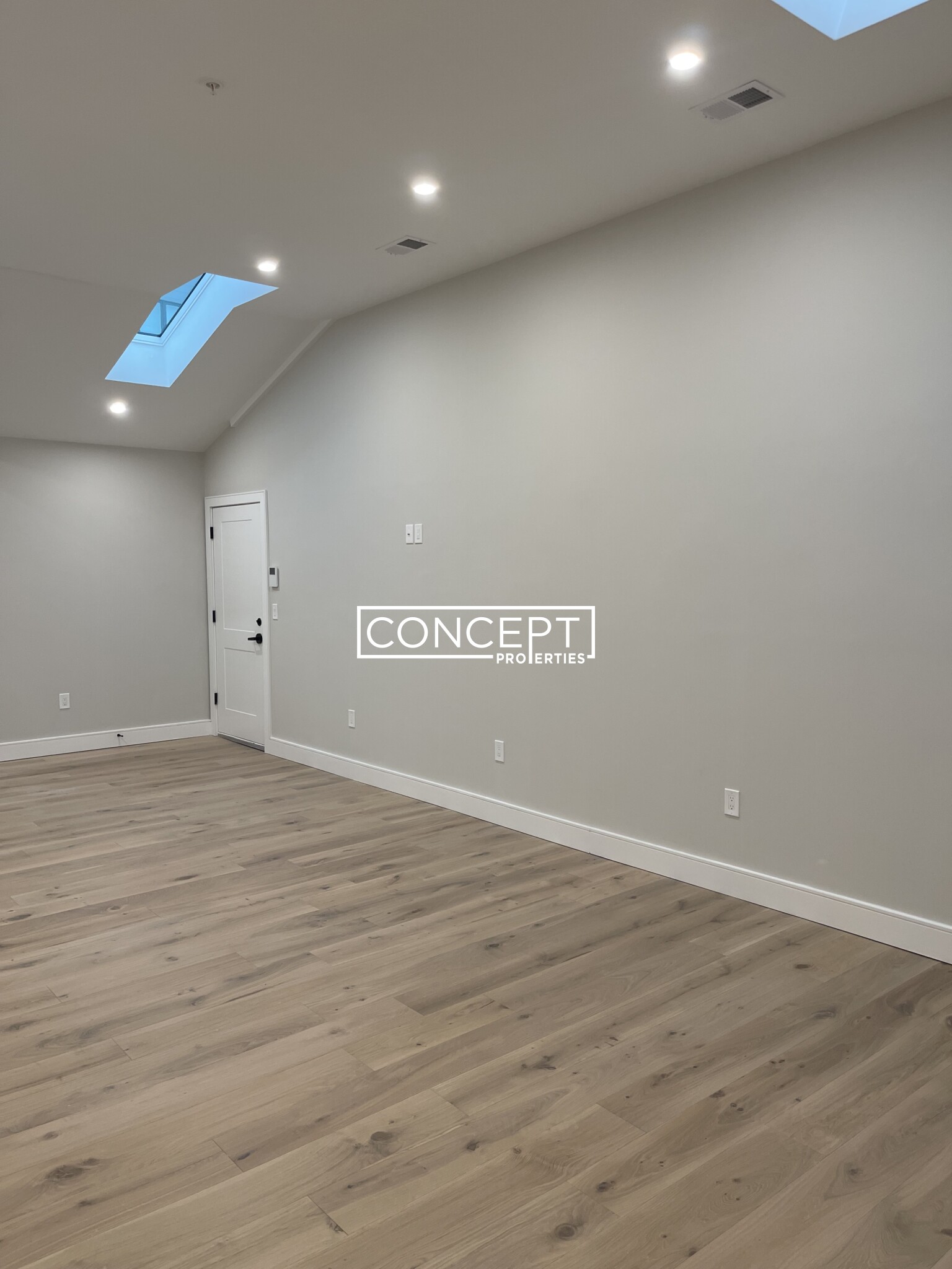 9 Everett St, Allston