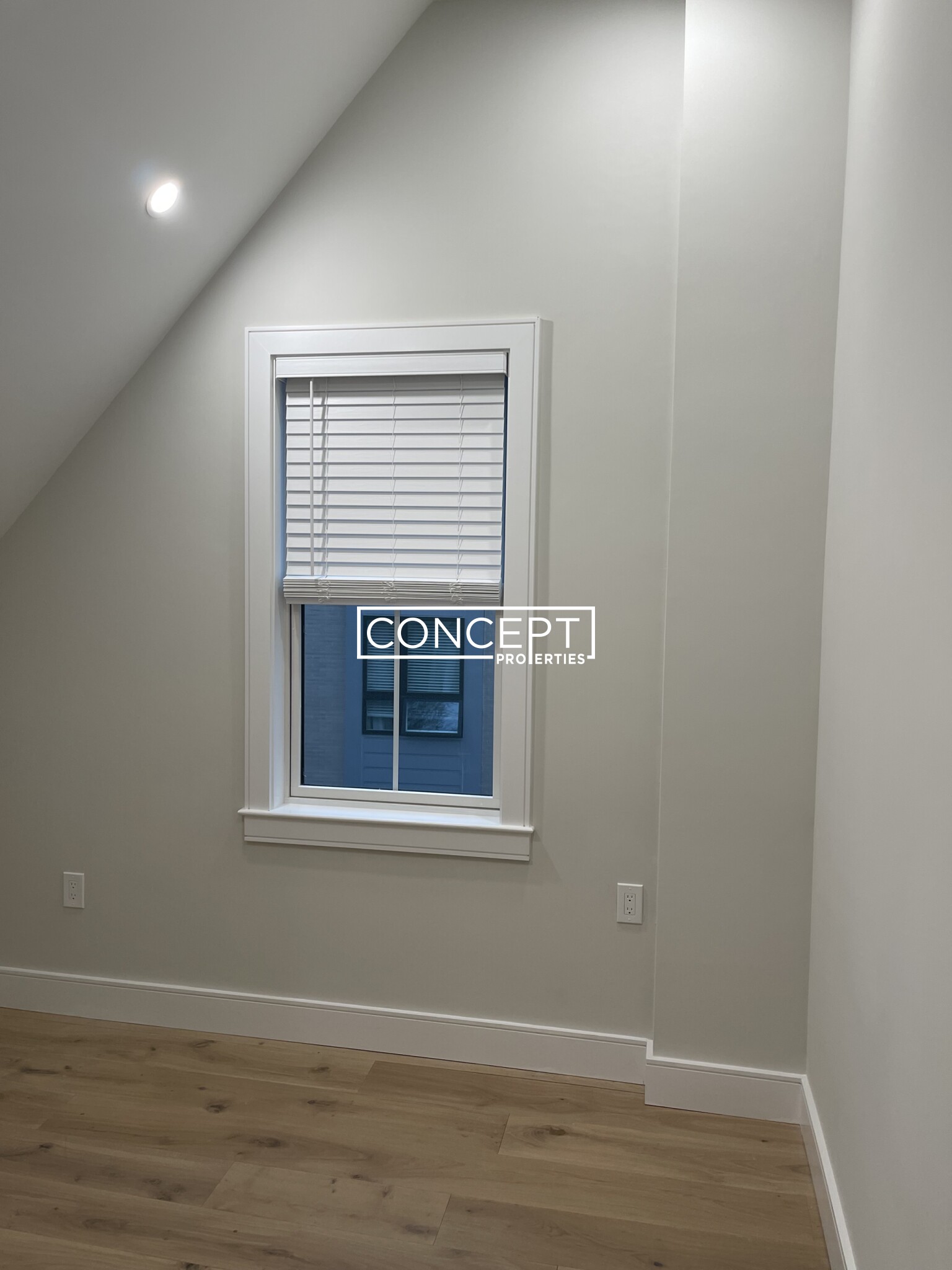 9 Everett St, Allston