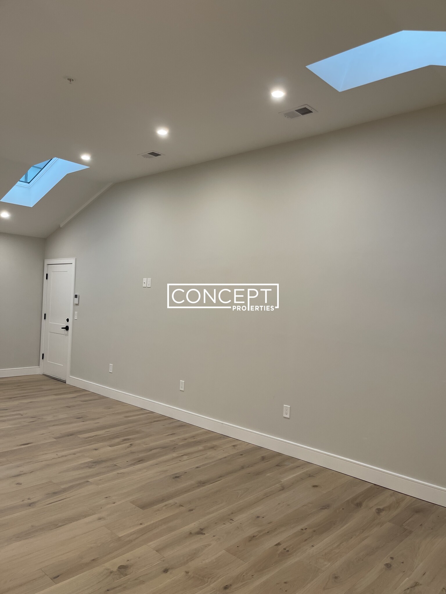 9 Everett St, Allston