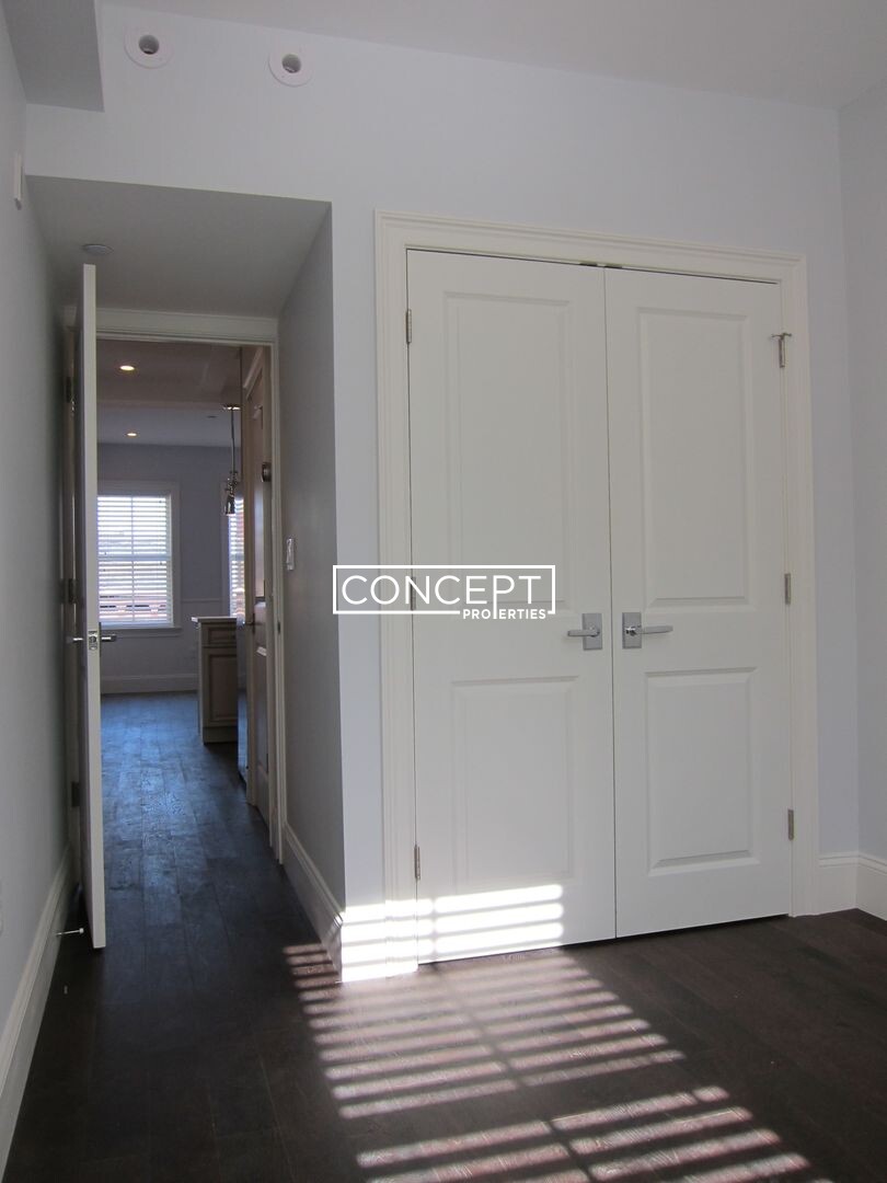 12 Grove St, Beacon Hill