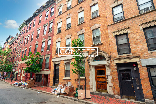 88 West Cedar St, Beacon Hill