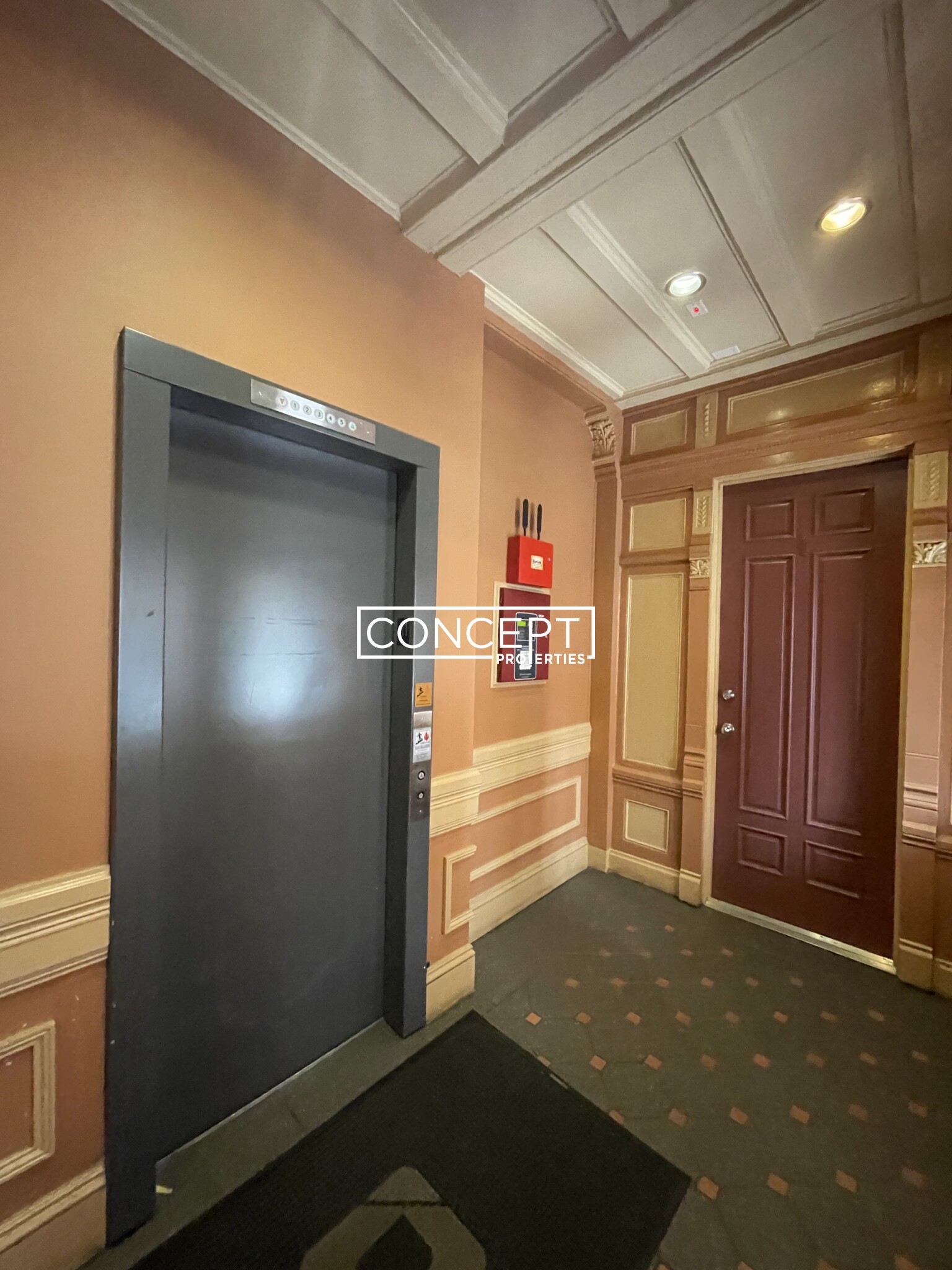 195 Commonwealth Ave, Back Bay