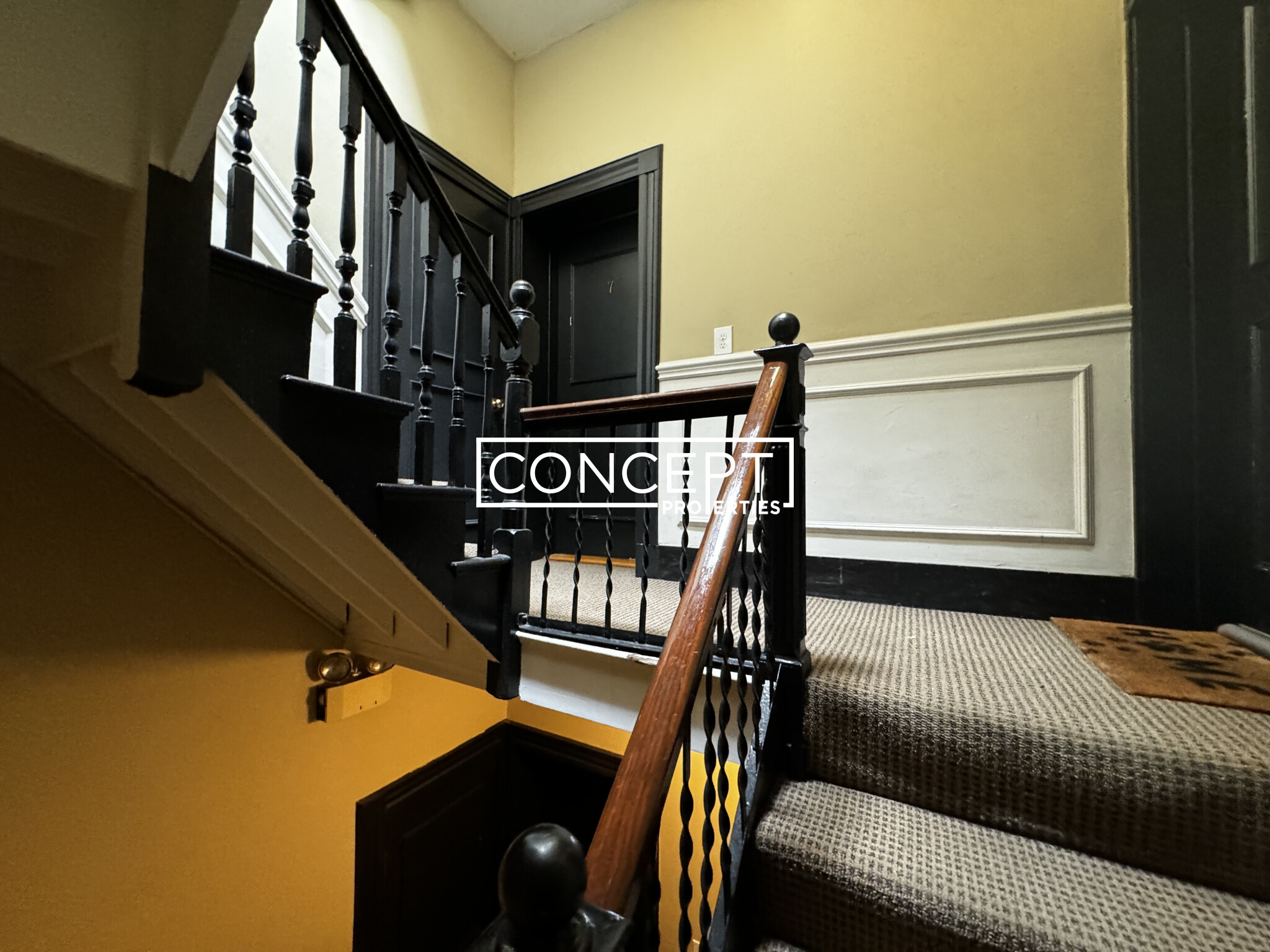 88 West Cedar St, Beacon Hill