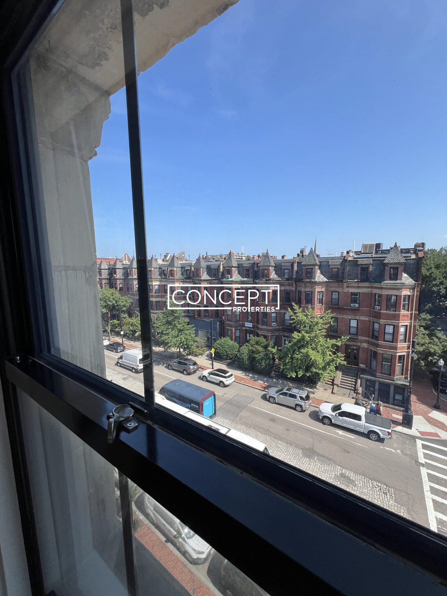 557 Columbus Ave, South End