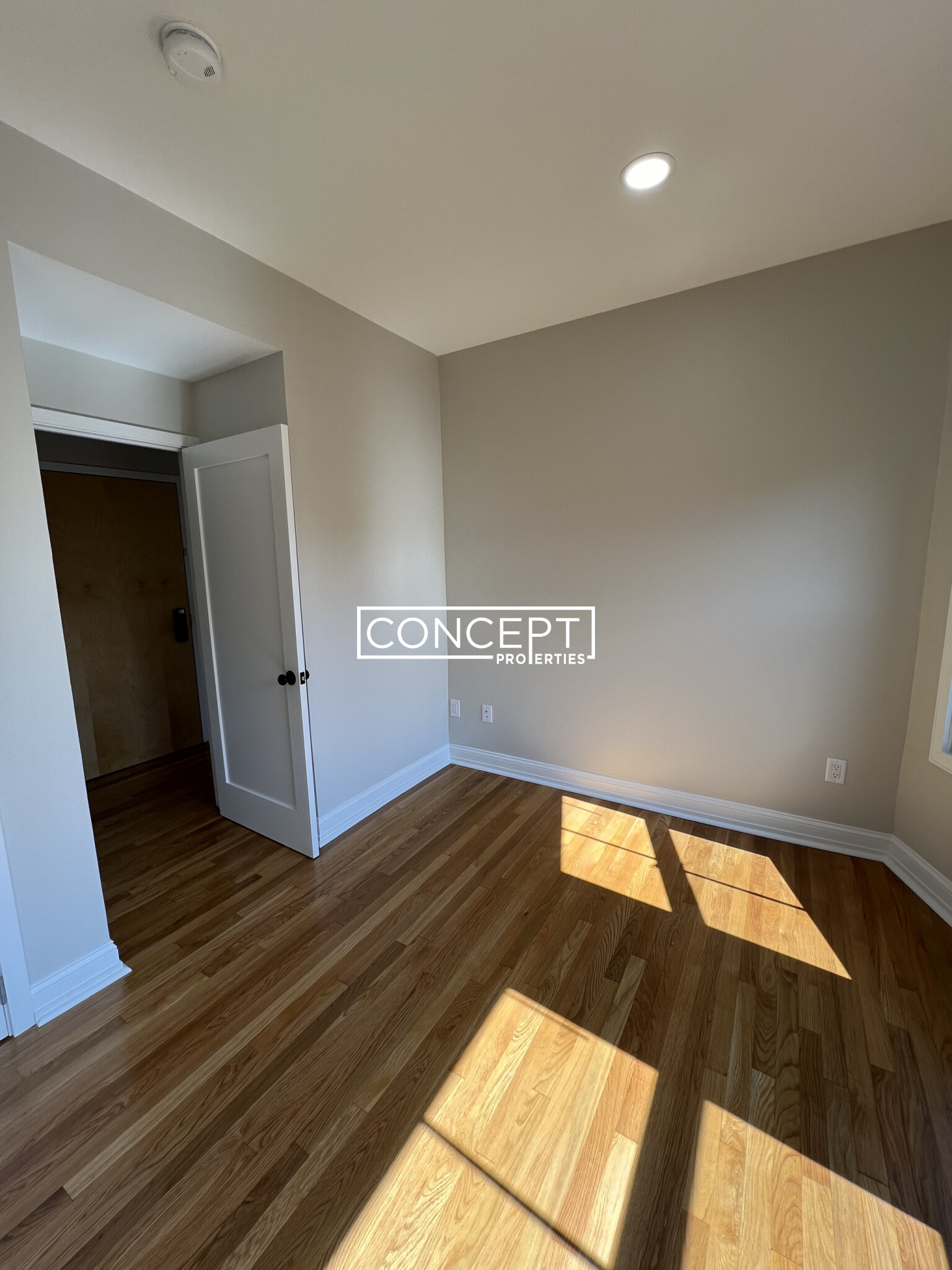 557 Columbus Ave, South End