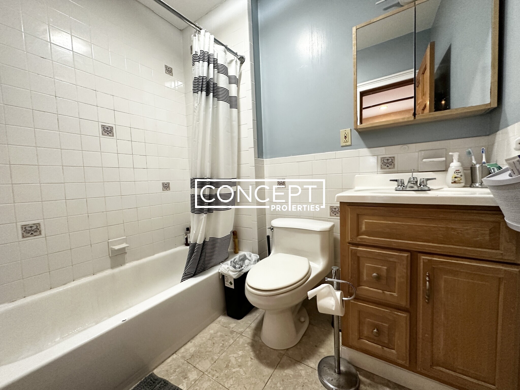 1031 Tremont St, Roxbury