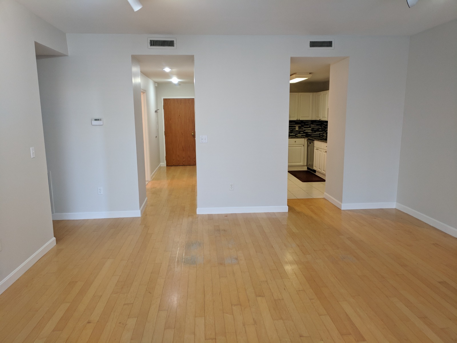 2 bed, 2 bath apartment for rent at 60 Glen Rd Unit T12, Brookline Hills — photo 7 of 12