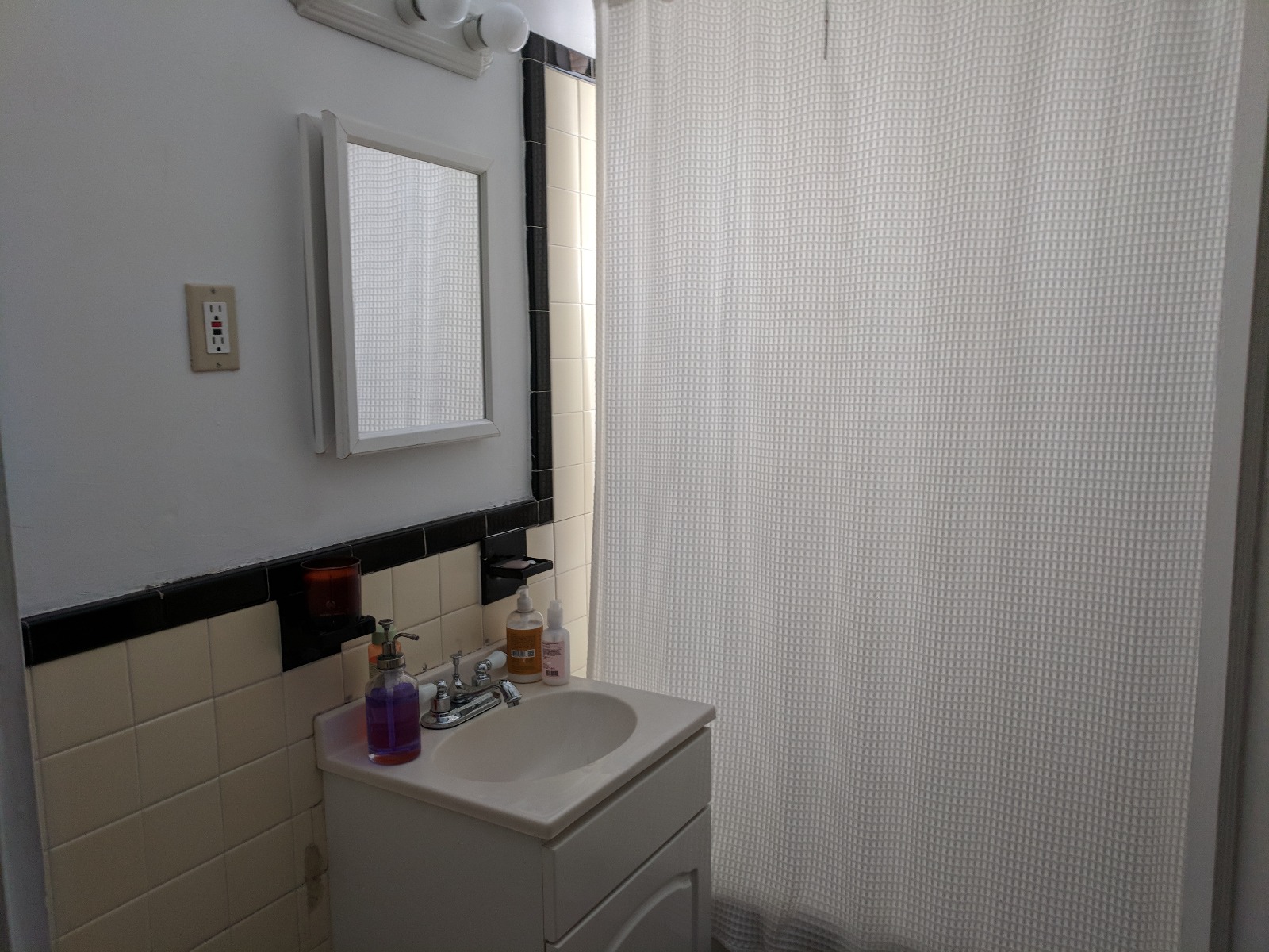 1477 Beacon St, Coolidge Corner