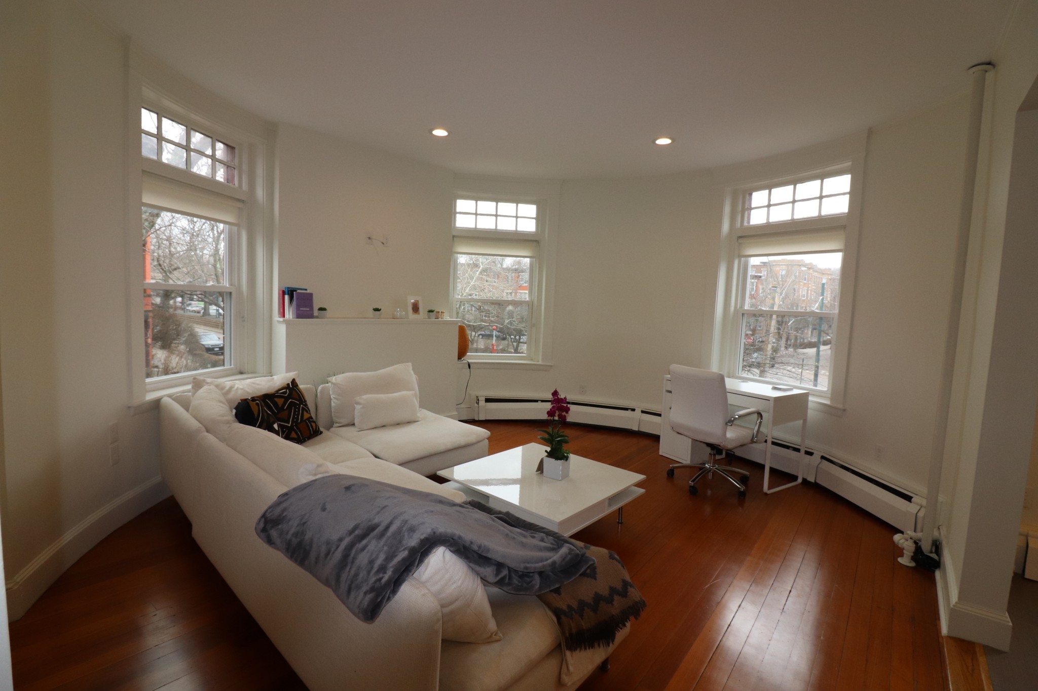 1871 Beacon St, Brookline Hills