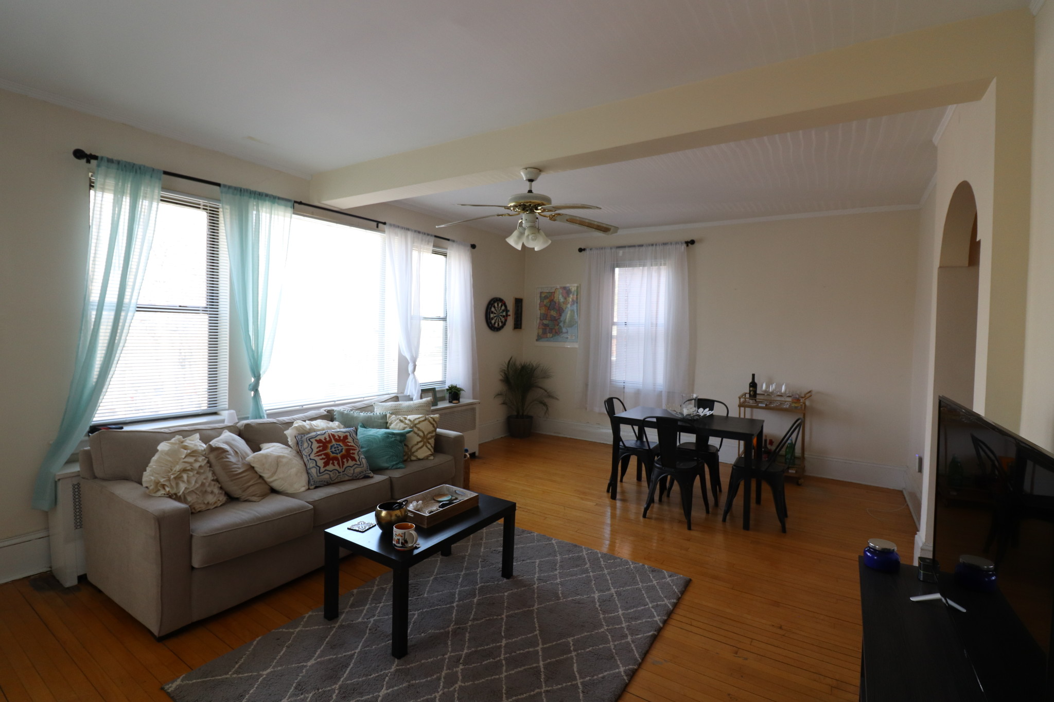 1090 Beacon St, Coolidge Corner