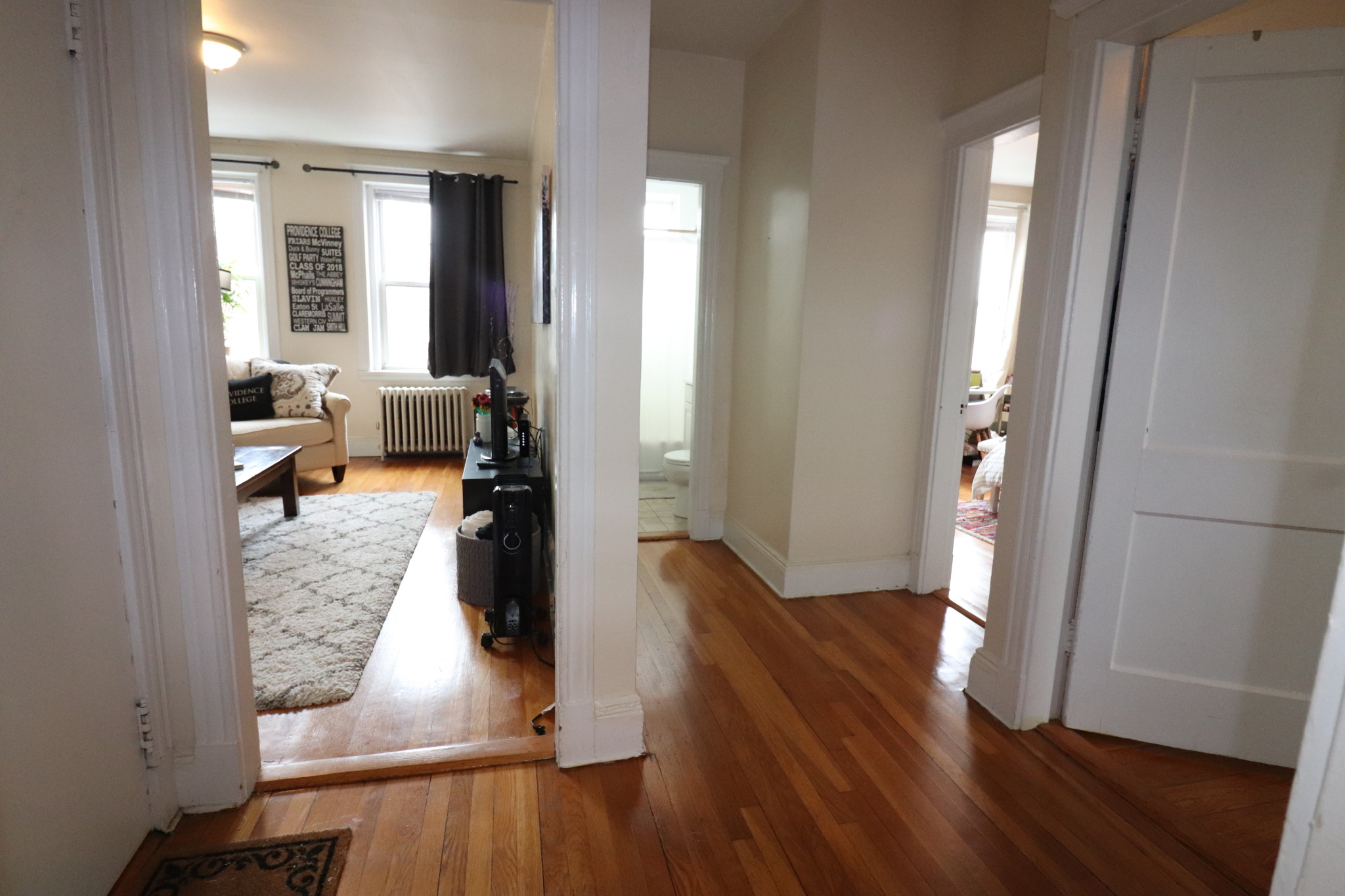 2 bed, 1 bath apartment for rent at 84 Sutherland Rd Unit 3., Brighton — photo 2 of 13