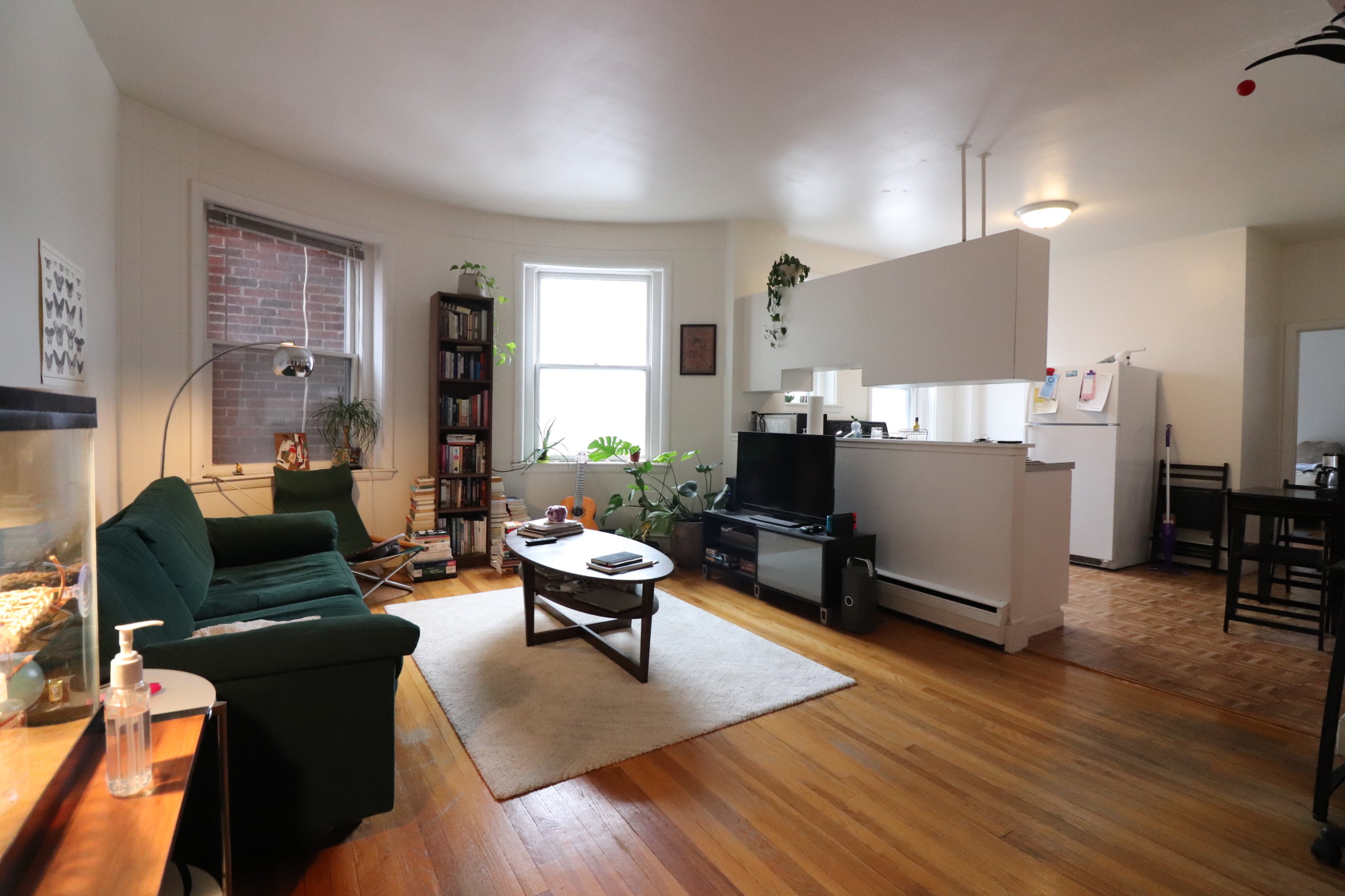 199 Winthrop Rd, Washington Square