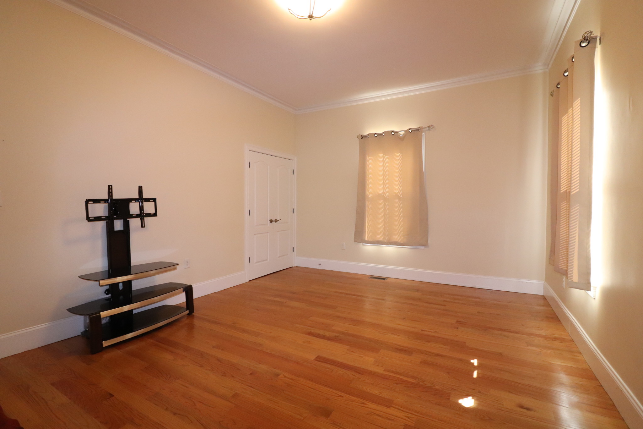 926 Dorchester Ave, Dorchester