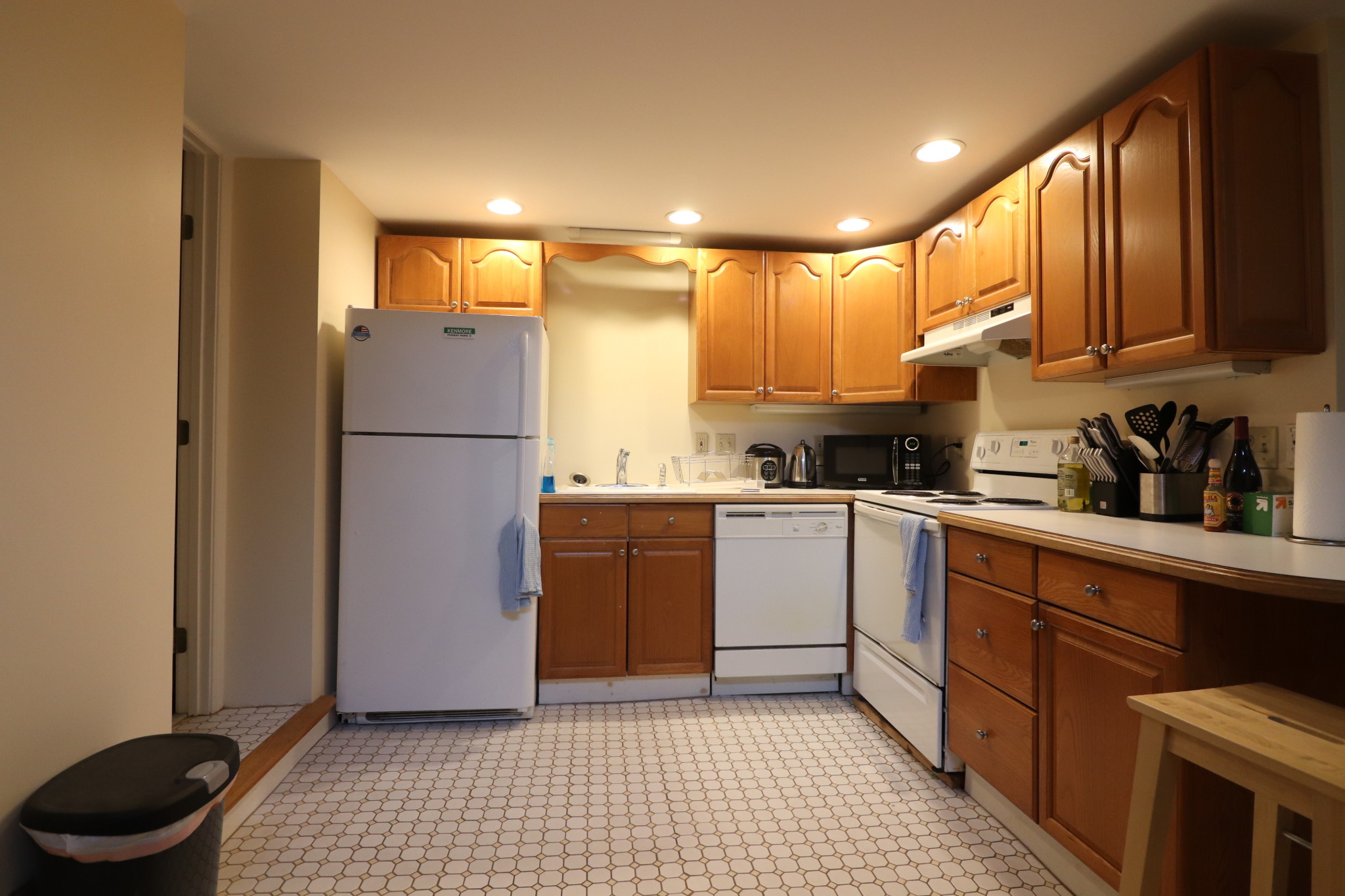 1090 Beacon St, Coolidge Corner