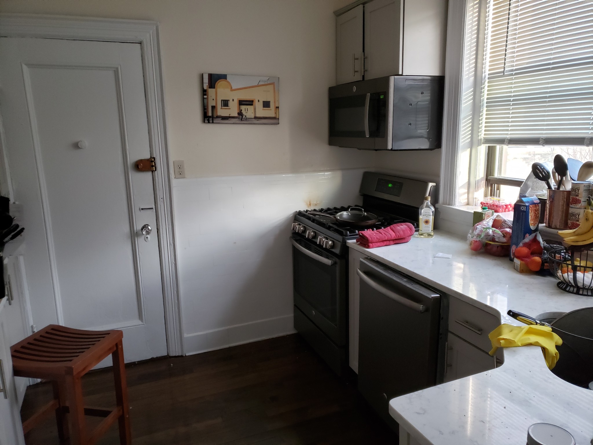 2 bed, 1 bath apartment for rent at 32 Park St Unit 6, Brookline