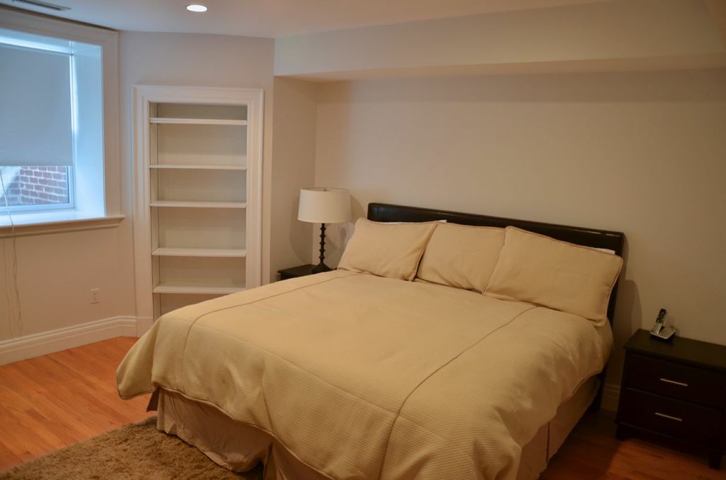 1 bed, 1 bath apartment for rent at 74 Monmouth St Unit 1, Longwood — photo 6 of 7