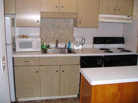 2 bed, 1 bath apartment for rent at 12 Commonwealth Ct Unit 8, Brighton — photo 2 of 8