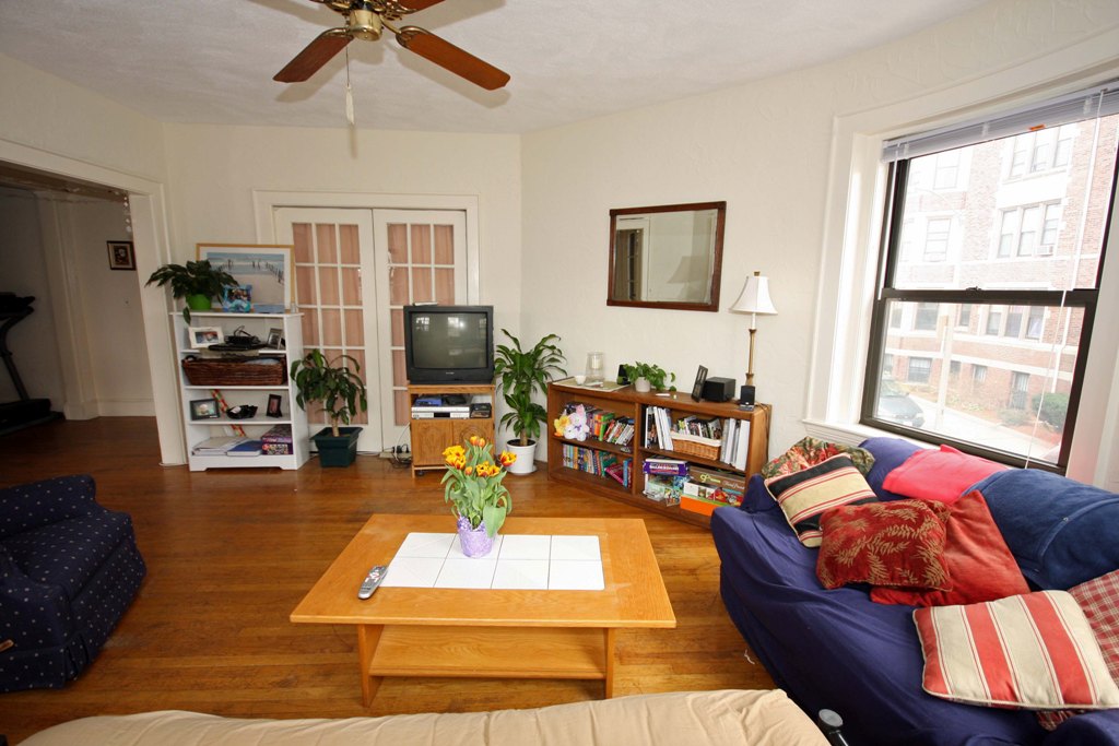 1474 Commonwealth Ave, Allston