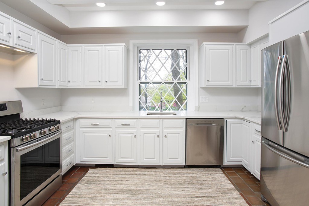 104 Buckminster Rd, Brookline Hills