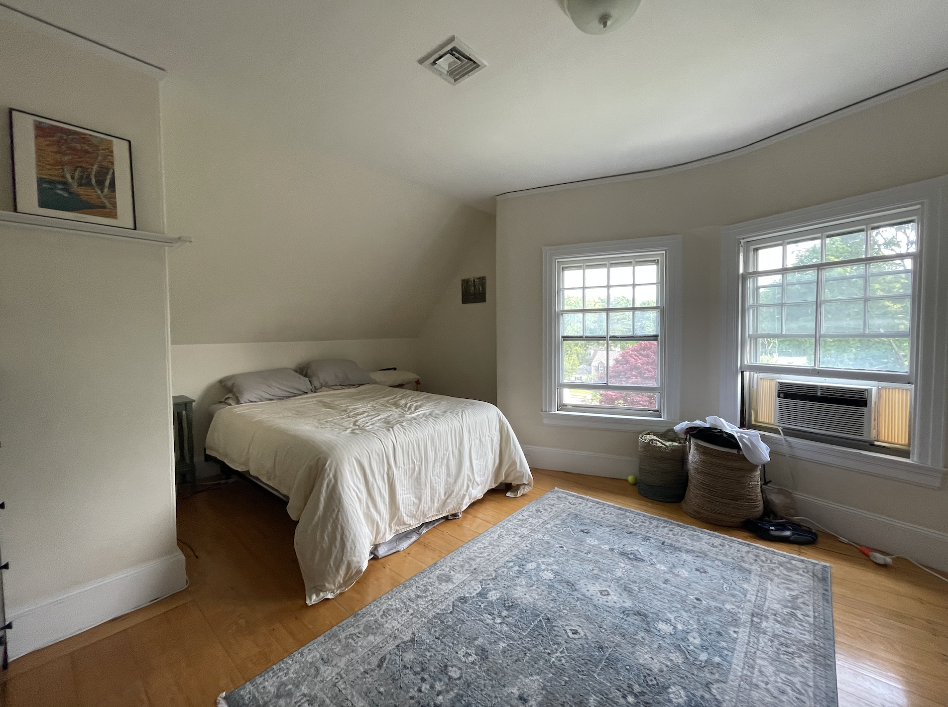 1.5 bed, 1 bath apartment for rent at 238 Grant Ave Unit 2, Newton — photo 4 of 9