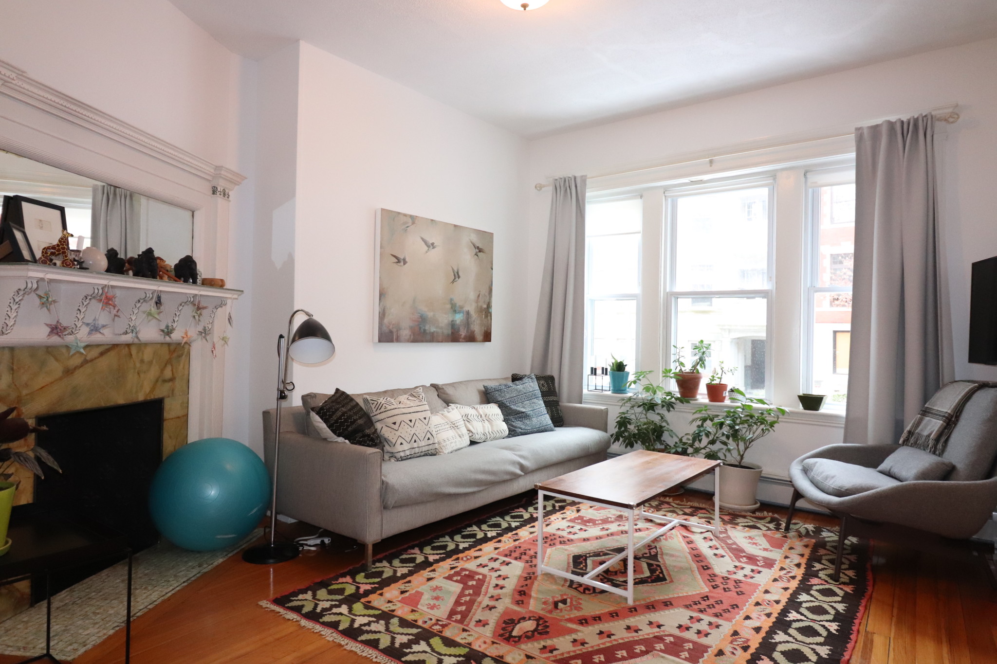 2 bed, 1 bath apartment for rent at 9 Claflin Rd Unit 2, Brookline