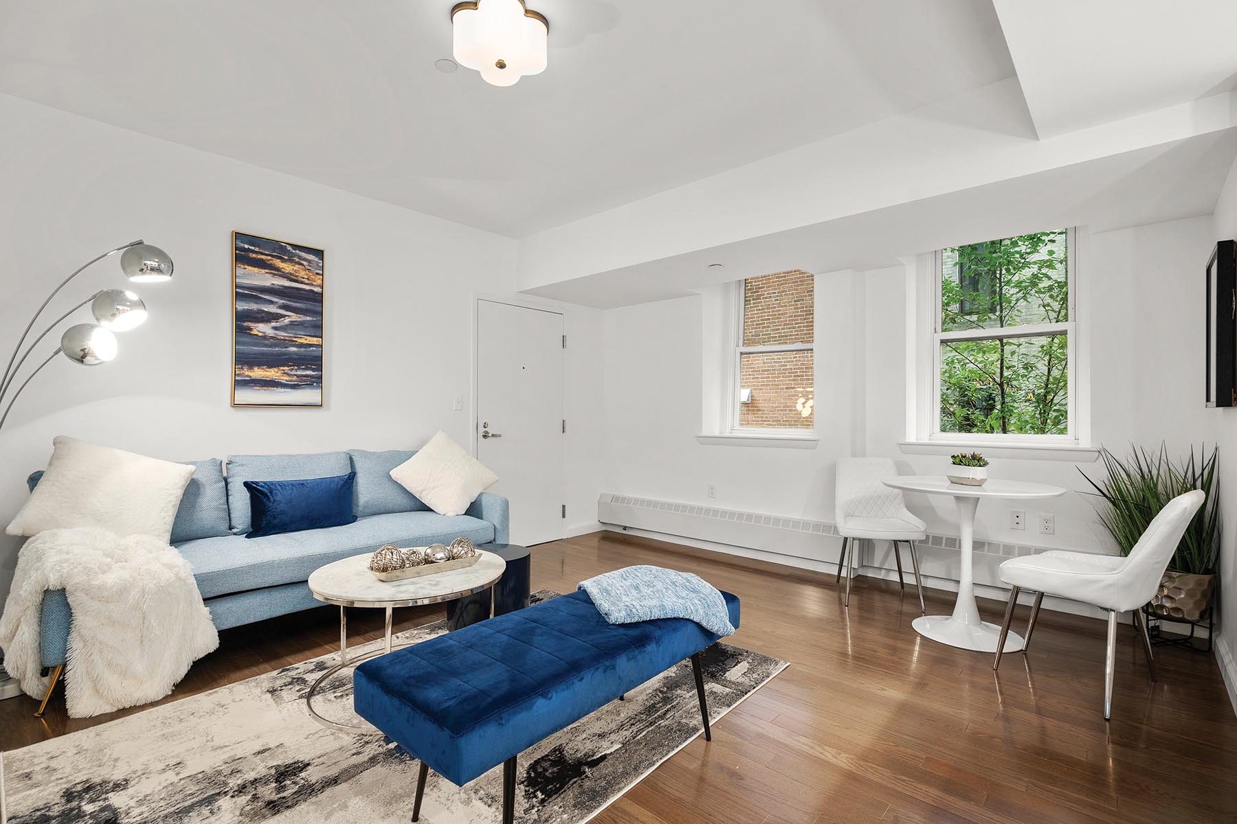 1080 Beacon St, Longwood