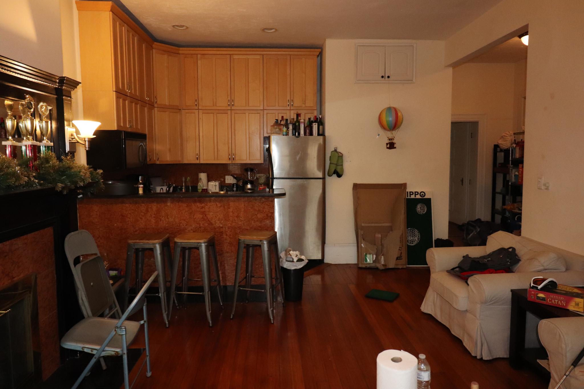 1689 Beacon St, Washington Square