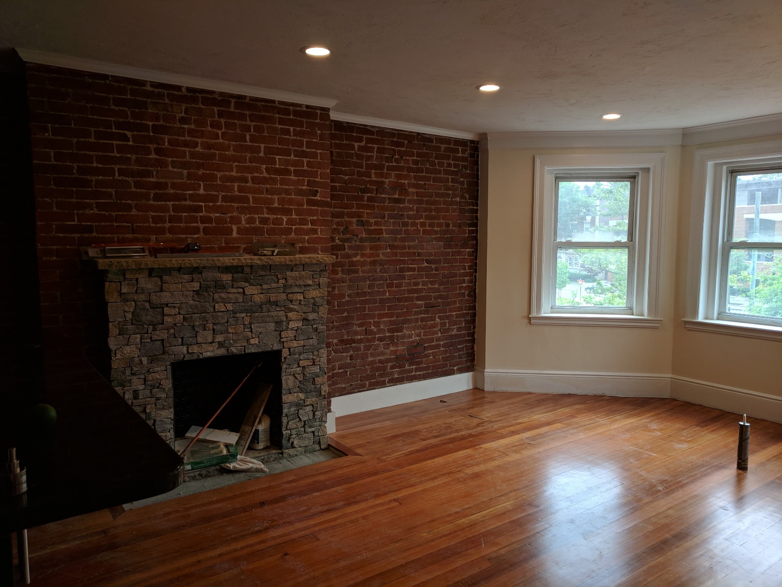 1616 Beacon St, Washington Square