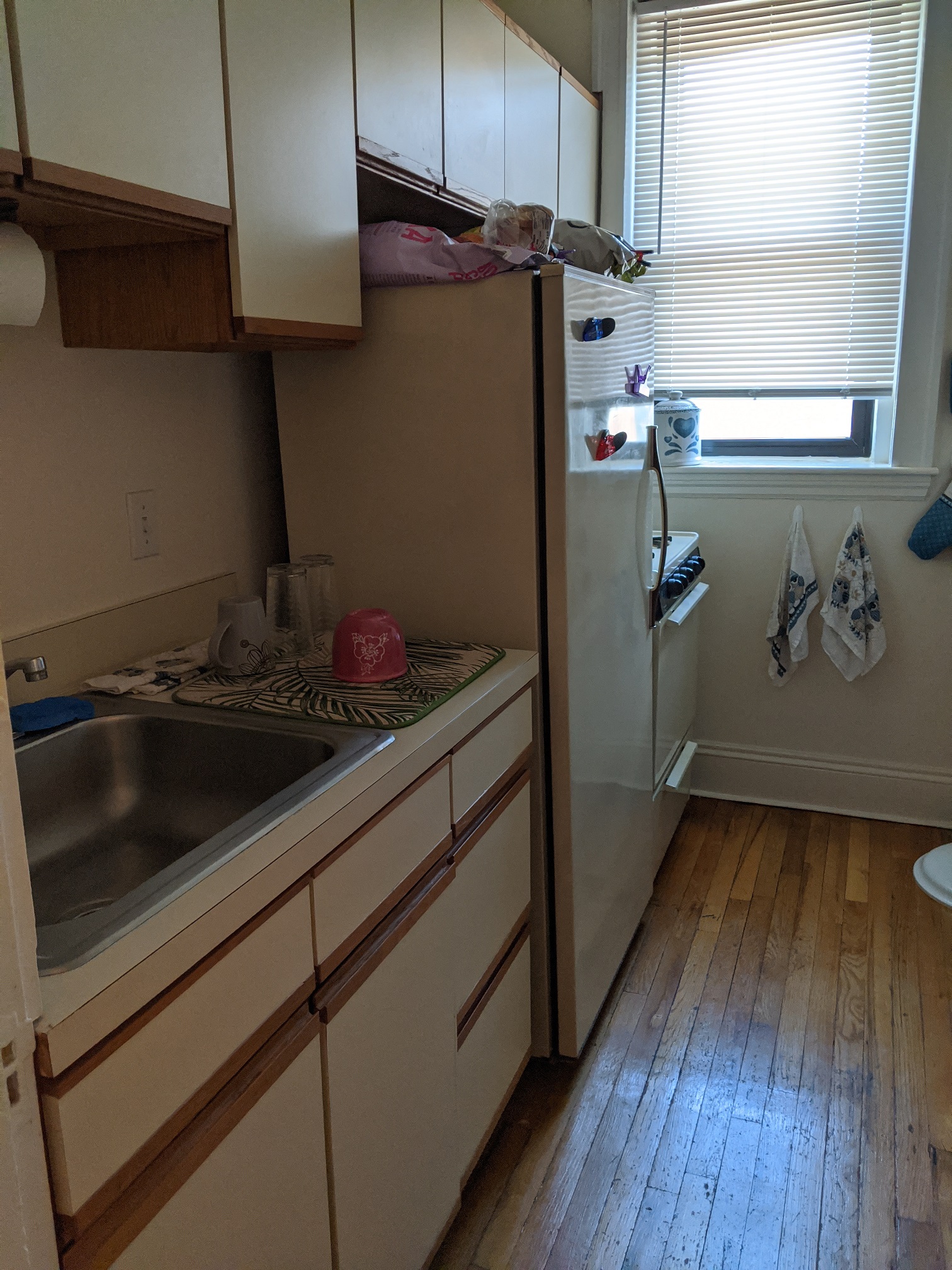 Studio bed, 1 bath apartment for rent at 39 Glenville Ave Unit 17, Allston — photo 4 of 7