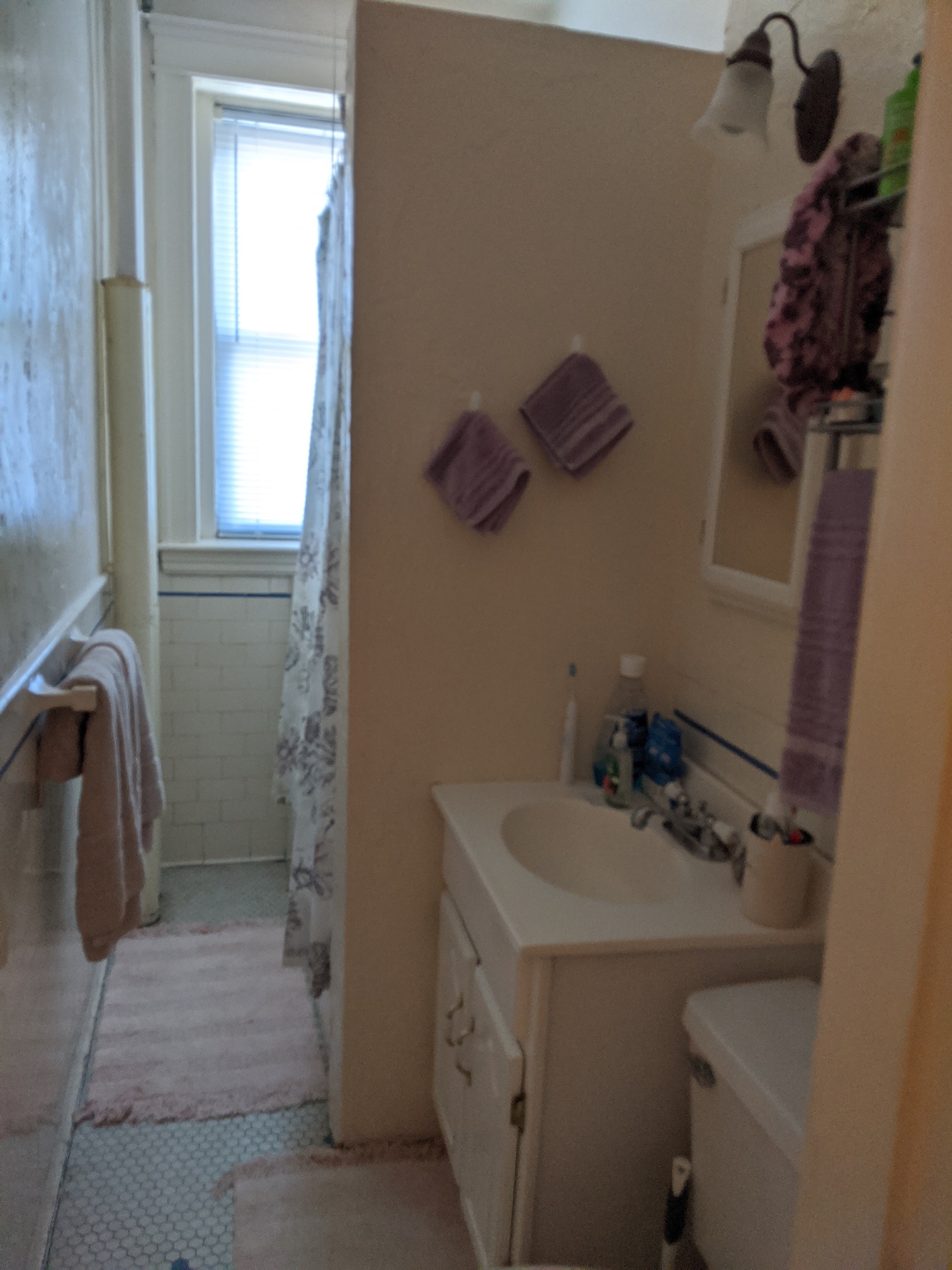 Studio bed, 1 bath apartment for rent at 39 Glenville Ave Unit 17, Allston — photo 6 of 7