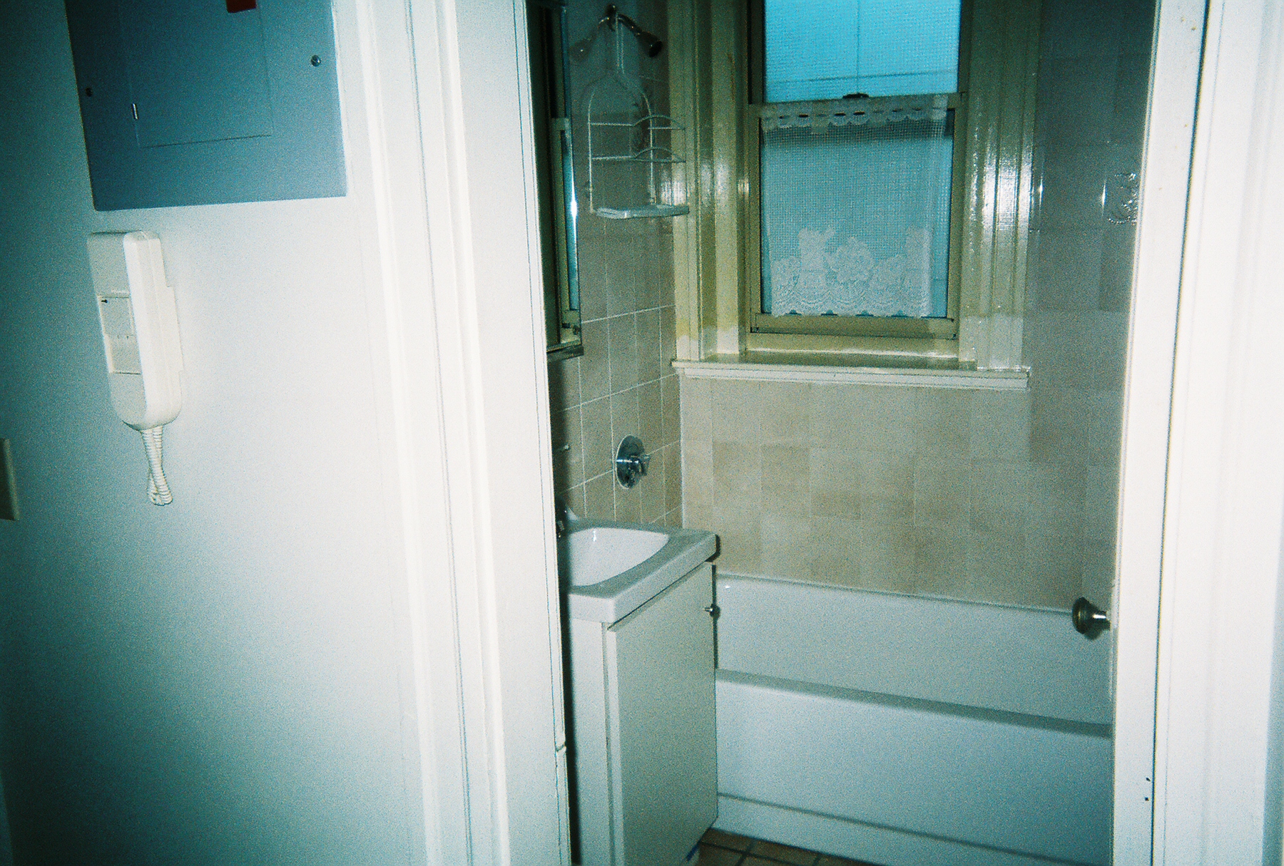 9 Colborne Rd, Allston