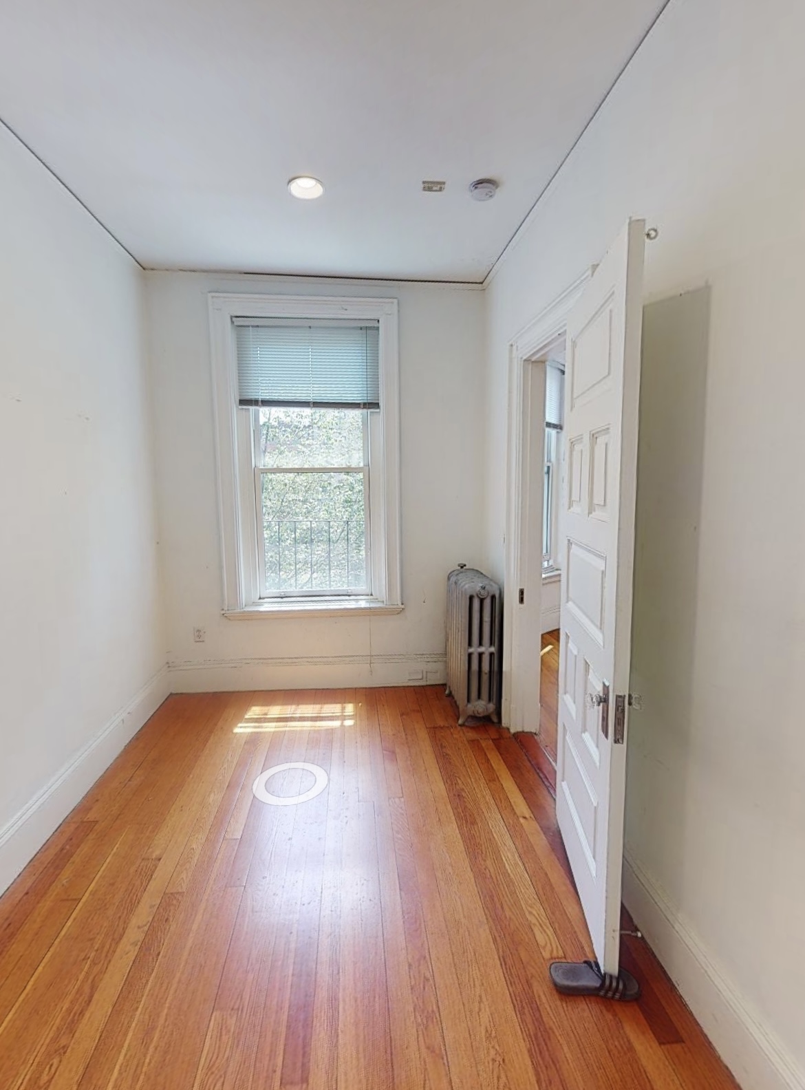 379 Commonwealth Ave, Fenway