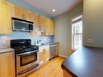 12 Montfern Ave, Brighton