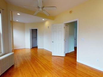 12 Montfern Ave, Brighton