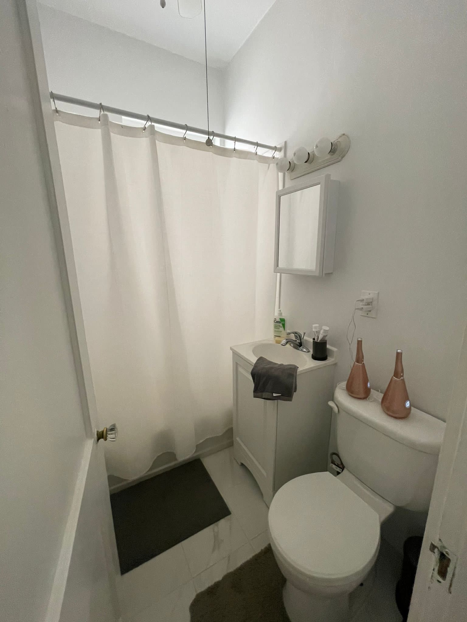 1477 Beacon St, Coolidge Corner