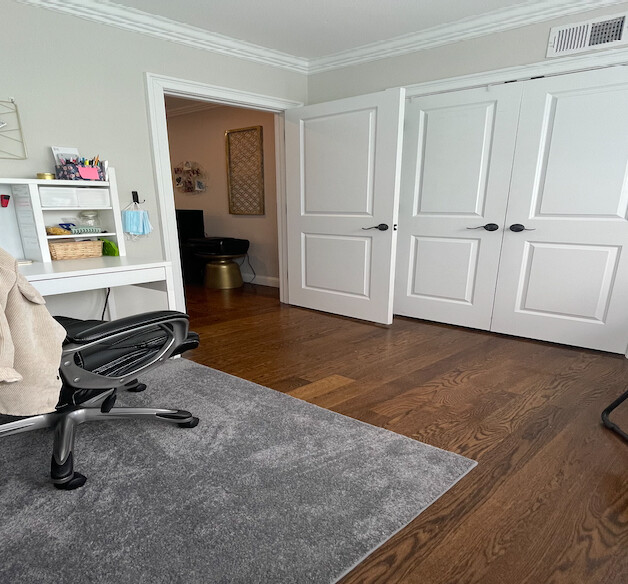 8 Nira Ave, Jamaica Plain