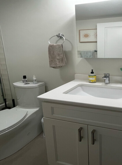 8 Nira Ave, Jamaica Plain