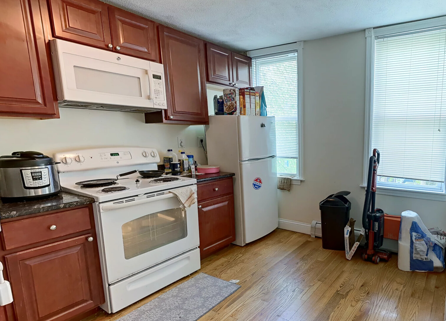 14 Leverett St, Brookline Hills