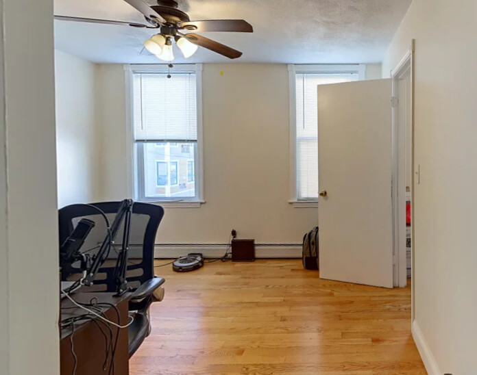 14 Leverett St, Brookline Hills