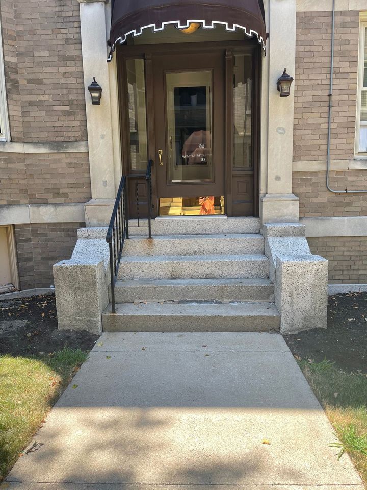 60 Dwight St, Coolidge Corner