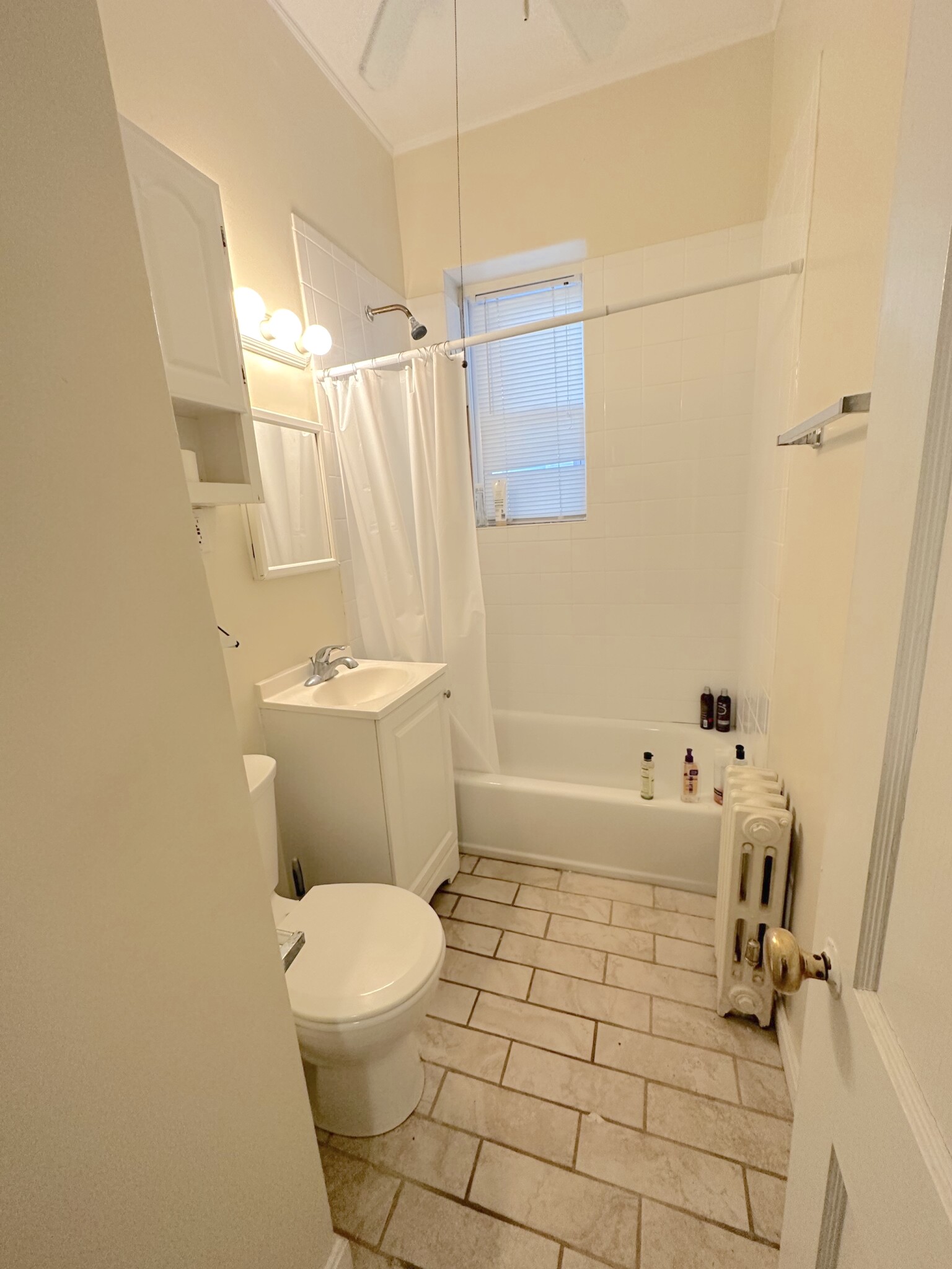 1477 Beacon St, Coolidge Corner