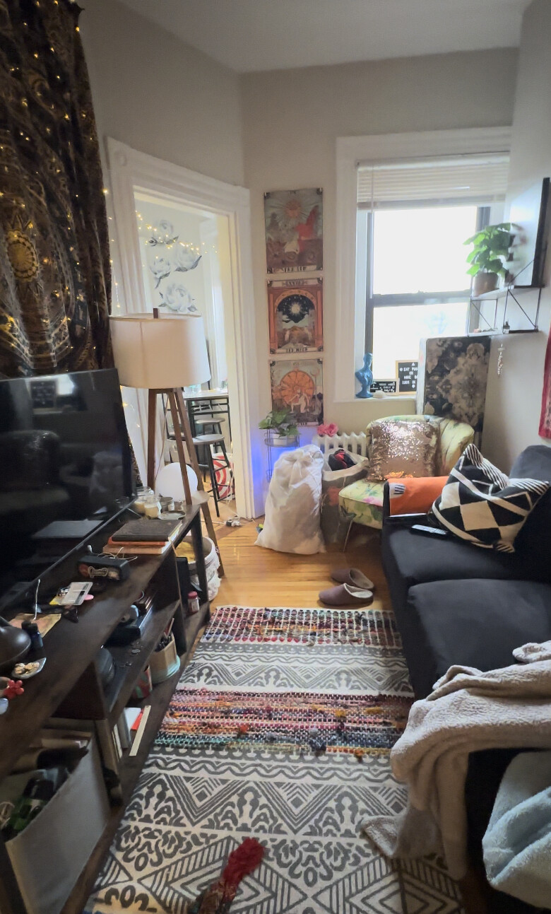 583 Beacon St, Fenway