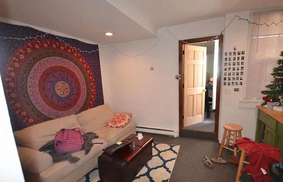 218 Hemenway St, Fenway