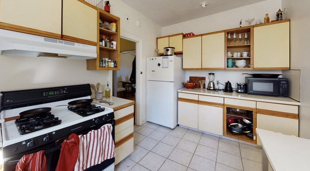 102 Sewall Ave, Coolidge Corner