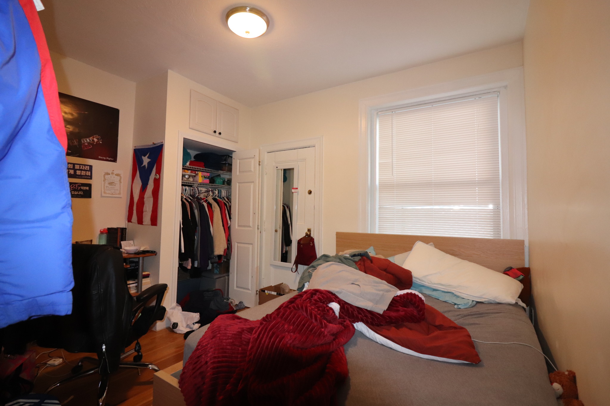 73 Thatcher St, Coolidge Corner